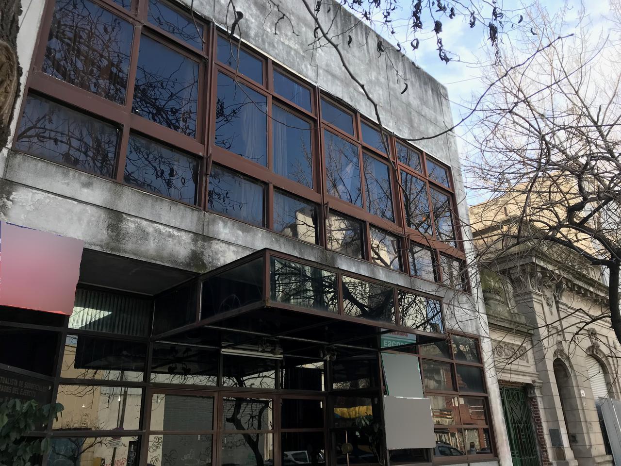 Edificio Comercial en venta en La Plata calle 2 e/ 43 y 44 Dacal Bienes Raices